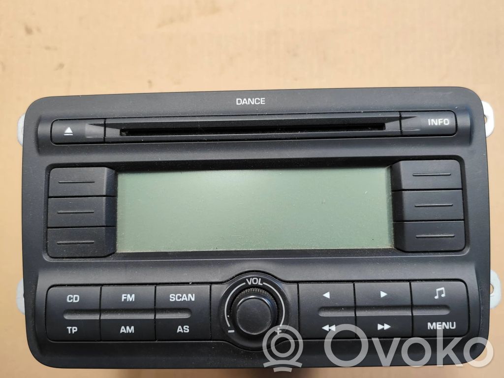 Panel / Radioodtwarzacz CD/DVD/GPS   5J0035161,10R032432,TPE0009075