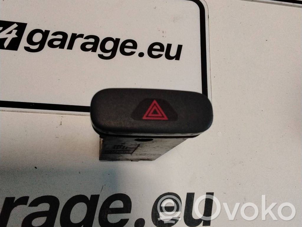 Botón interruptor de luz de peligro   9459071