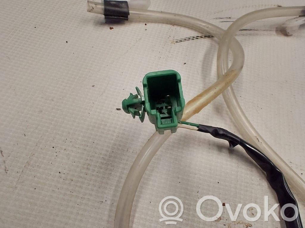 Suzuki Swift I Brazo de suspensión delantero 