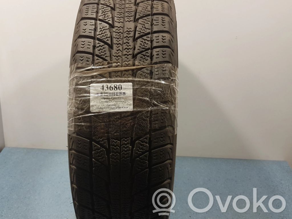 Neumático de invierno R17