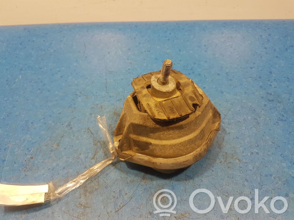 BMW 6 E63 E64 Engine mount vacuum valve 