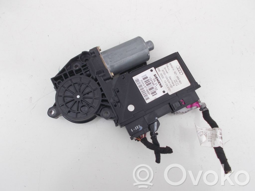 Audi A2 Elektryczny podnośnik szyby drzwi przednich 