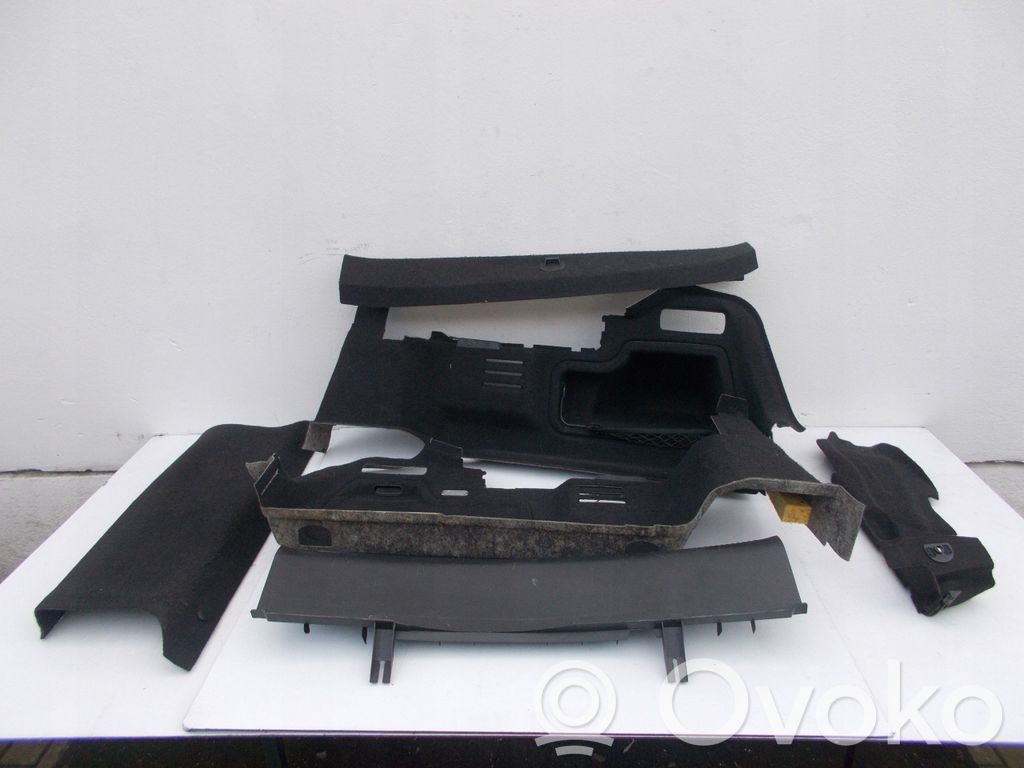 Audi A5 8T 8F Trunk/boot lower side trim panel 