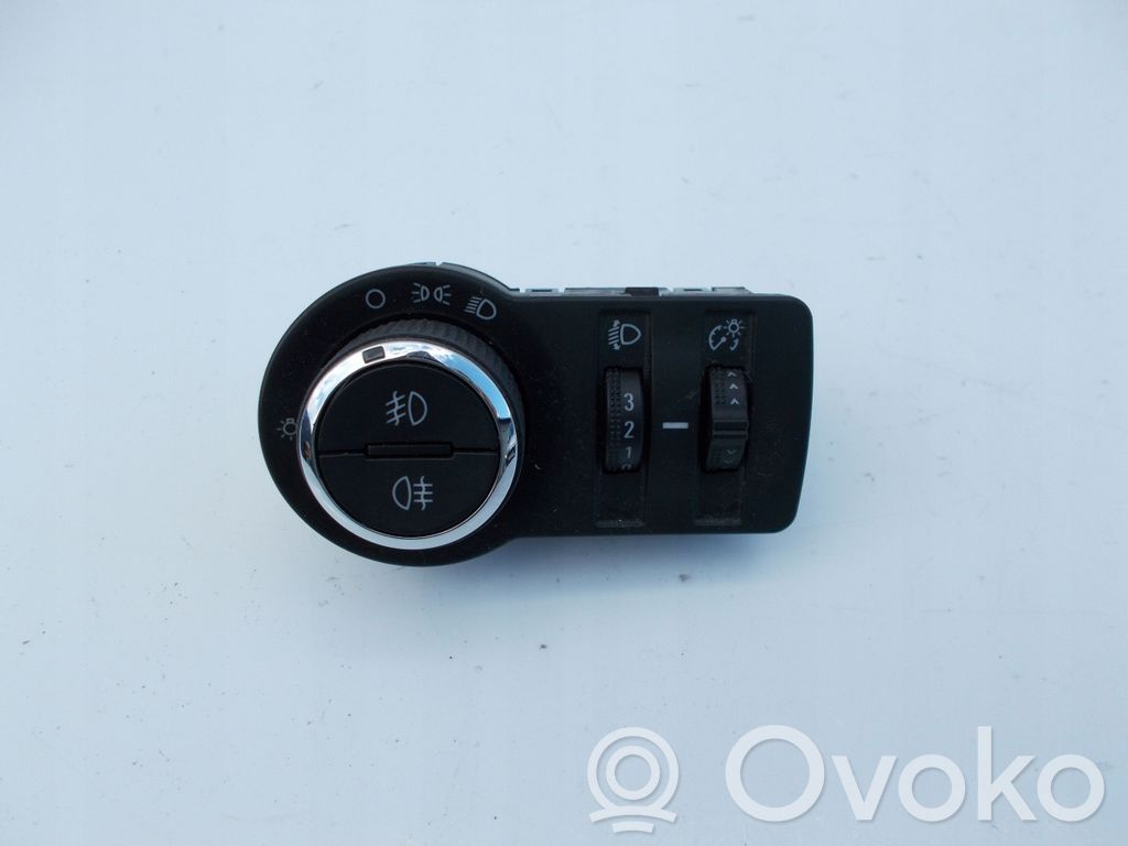 Opel Karl Light switch 