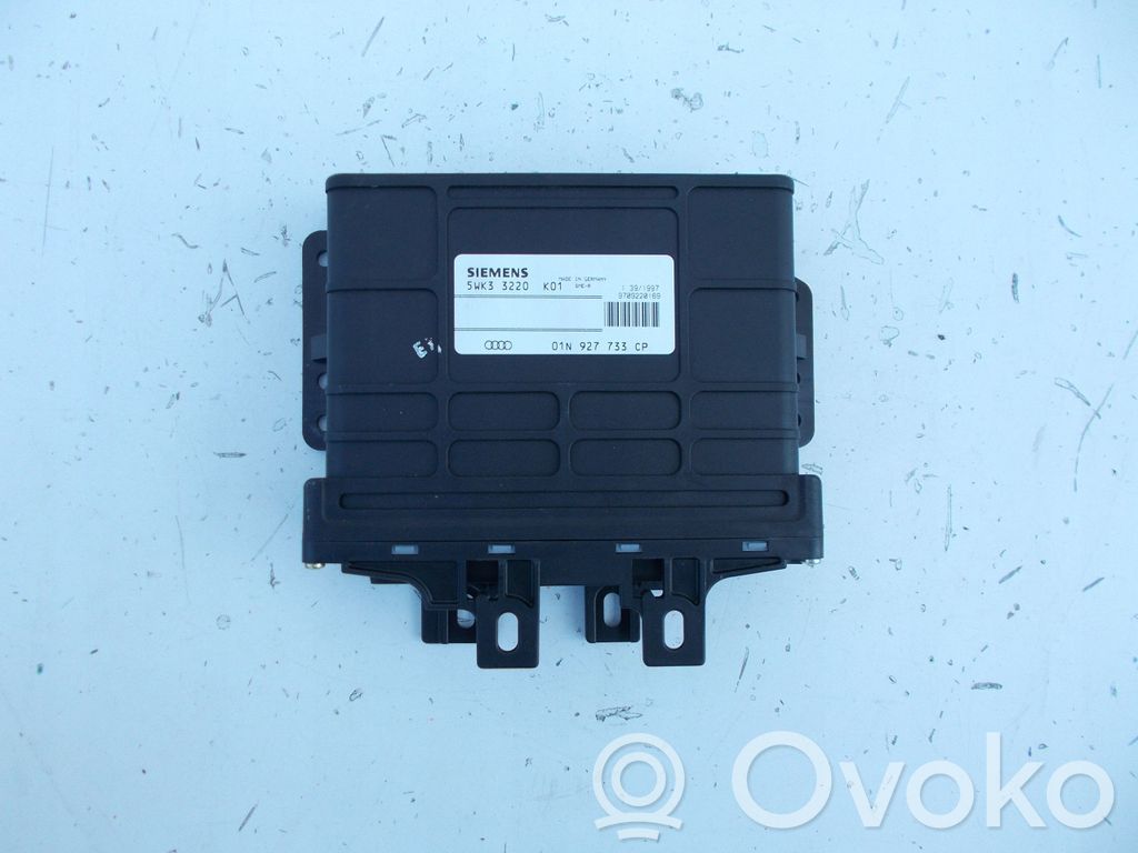 Audi A4 S4 B5 8D Sterownik / Moduł skrzyni biegów 