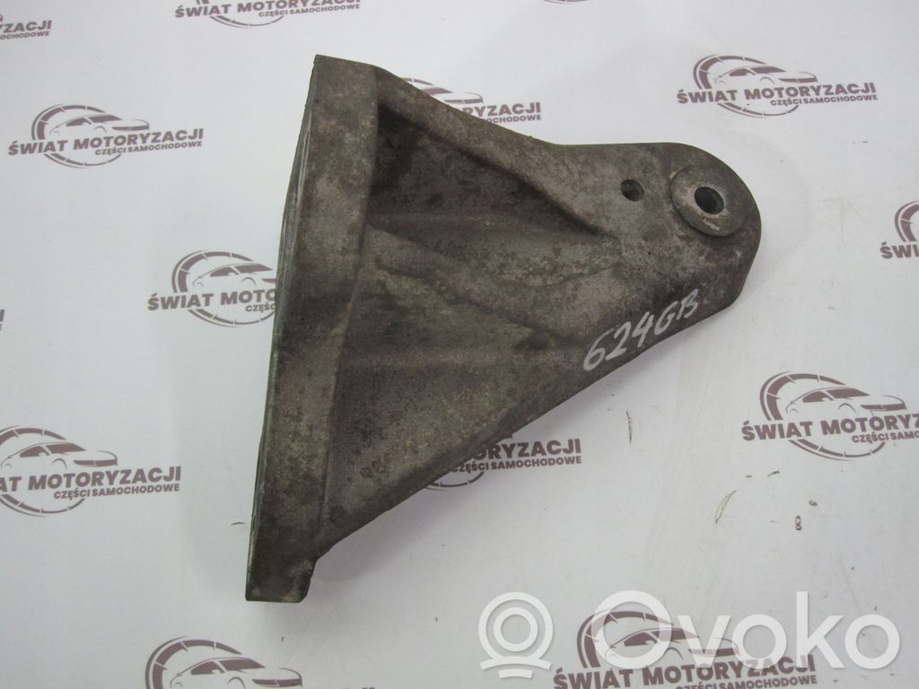 Jaguar XF X250 Engine mounting bracket 