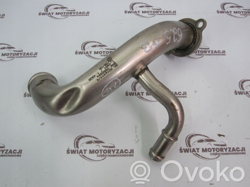 BMW 1 E81 E87 Engine coolant pipe/hose 
