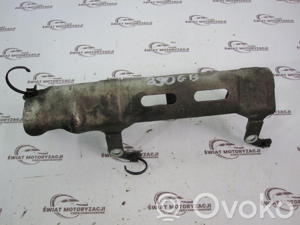 Nissan Juke I F15 other engine part 