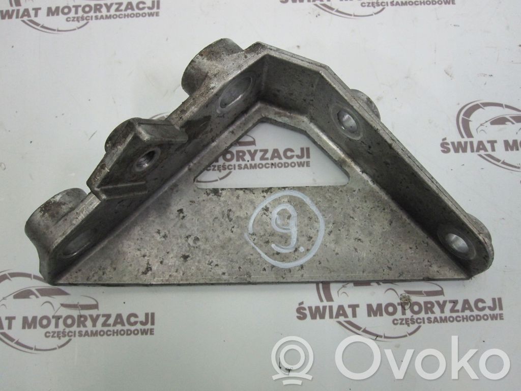 BMW 6 E63 E64 Power steering pump mounting bracket 