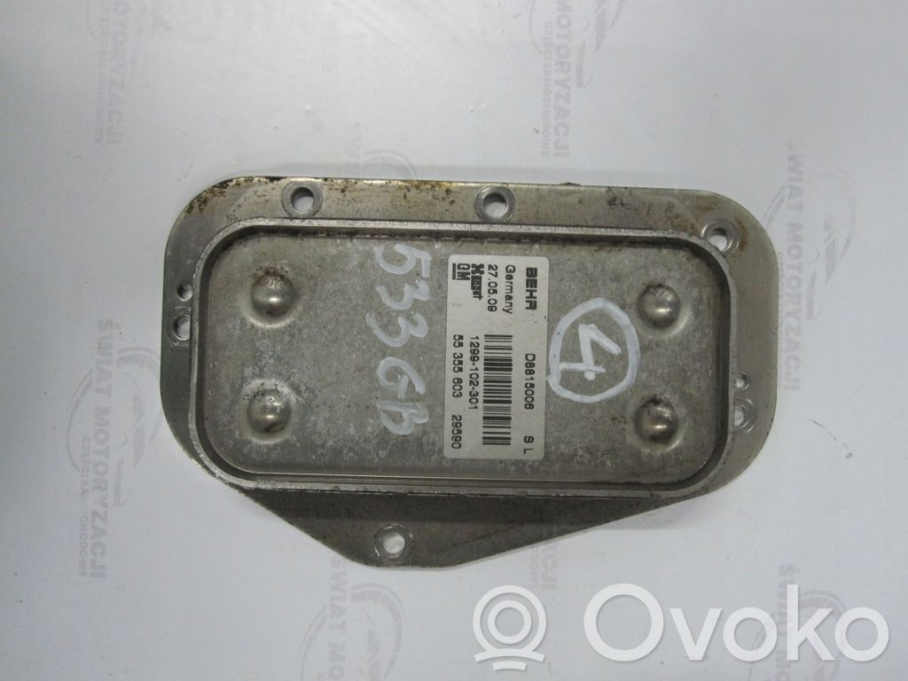 Opel Insignia A Oil filter mounting bracket 