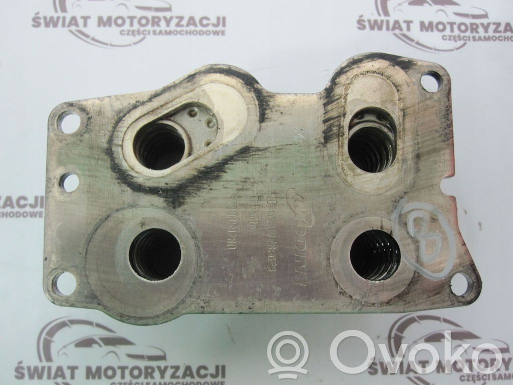 Peugeot 407 Moottoriöljyn jäähdytinlaite 