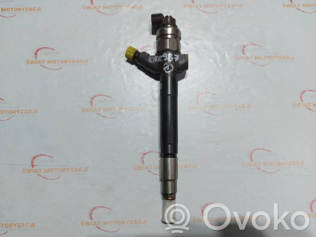 Inyector de combustible   6C109K546BC