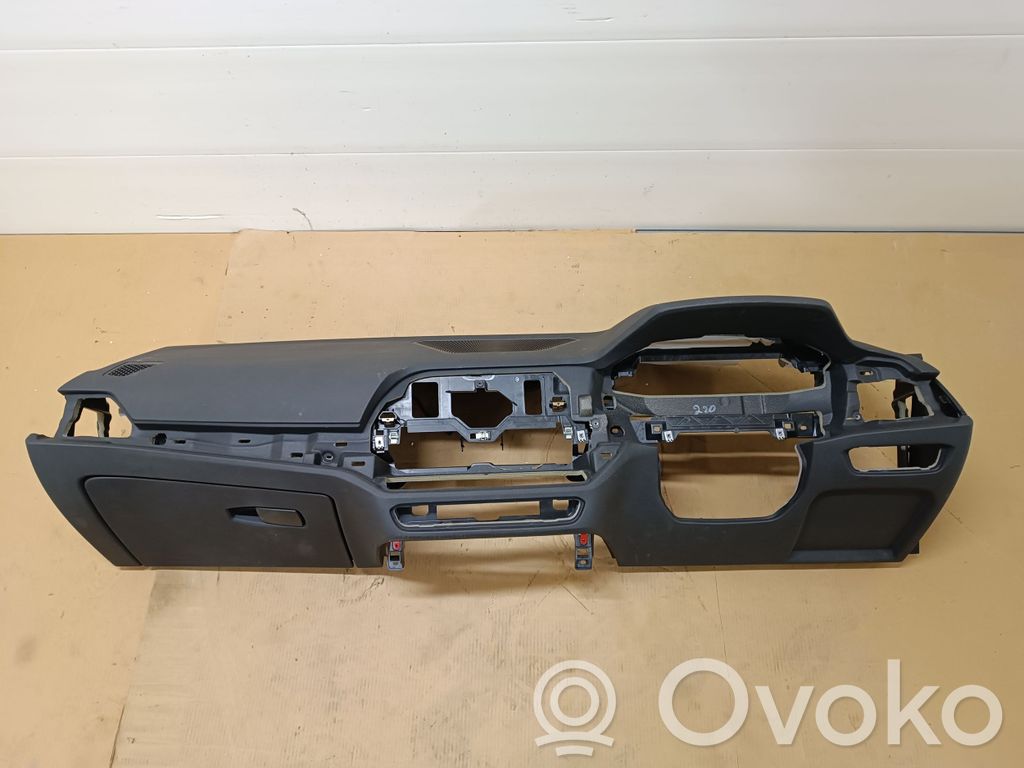BMW 3 G20 G21 Отделочный щит панели (нижний) 