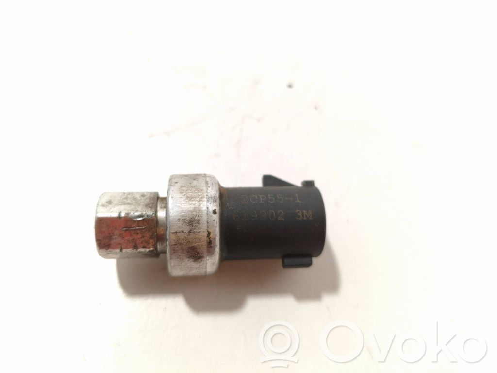 Chrysler 300 - 300C Air conditioning (A/C) pressure sensor 