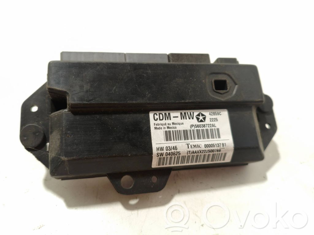 Chrysler 300 - 300C Unité de commande module de porte 