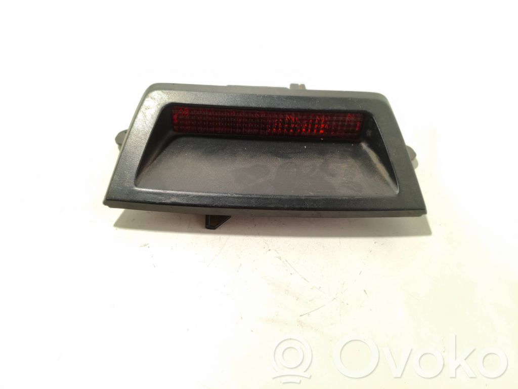 Chrysler 300 - 300C Third/center stoplight 