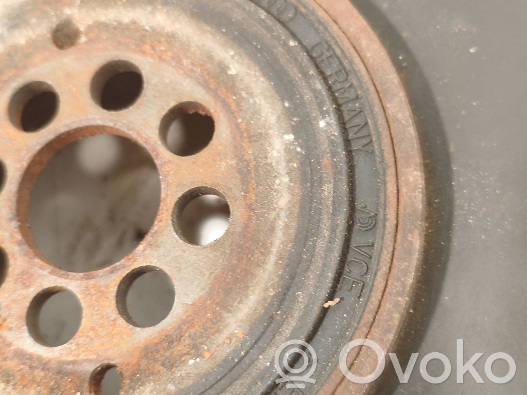 Audi A6 S6 C6 4F Riemenscheibe 