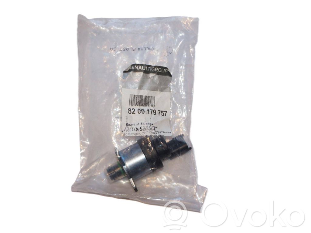 Régulateur de pression de carburant   8200179757,0928400487