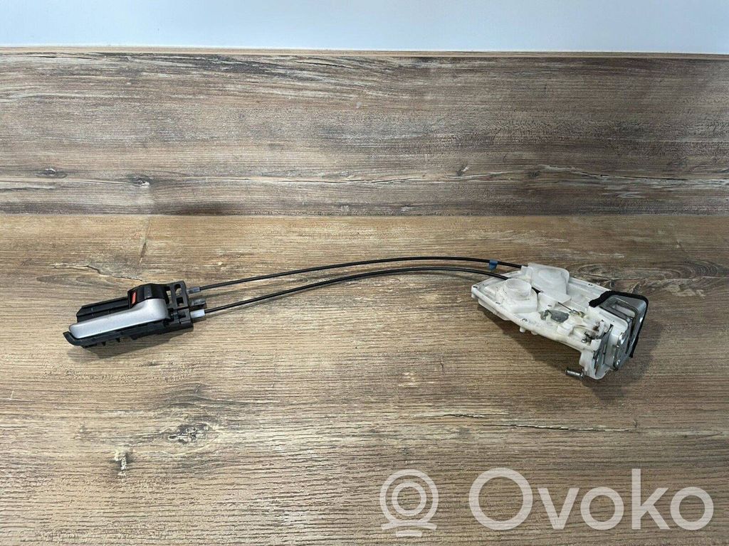 Opel Agila B Galinių durų spyna 