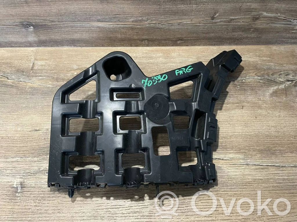 Peugeot 2008 II Soporte de montaje del parachoques trasero 
