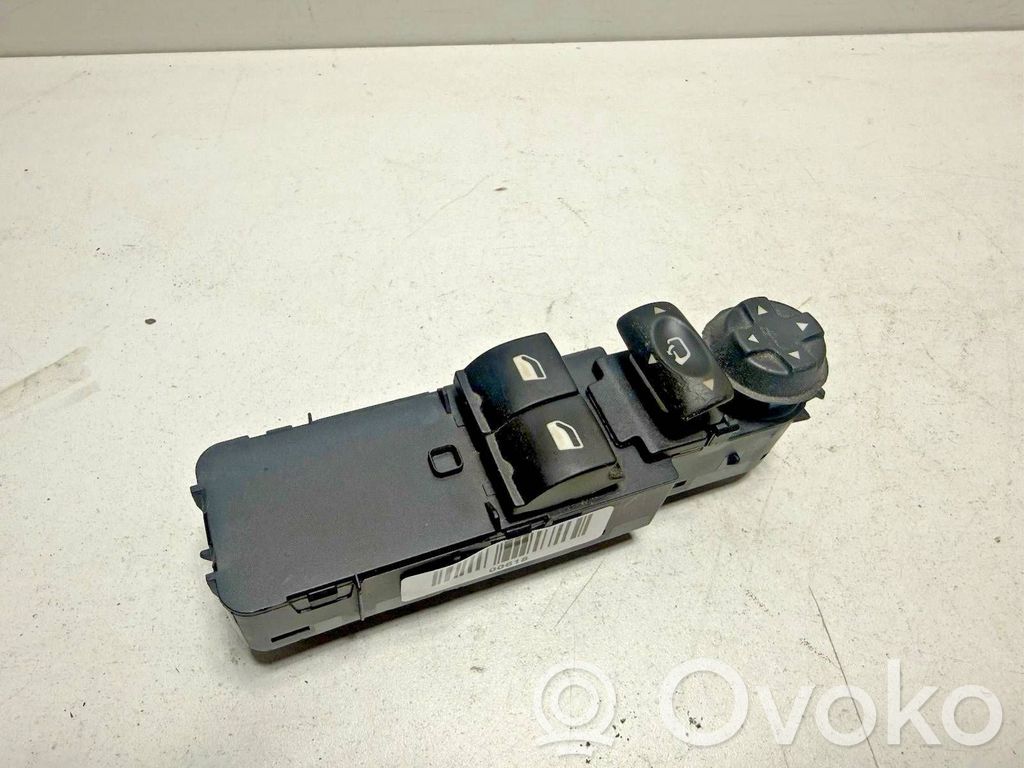 Citroen C4 II Electric window control switch 