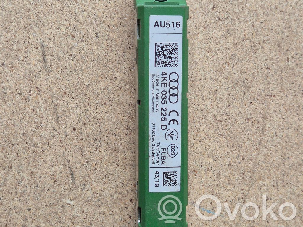 Antenos stiprintuvas   4KE035225D