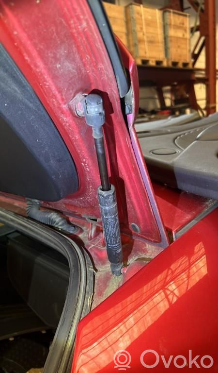 Alfa Romeo 159 Tailgate/trunk strut/damper 
