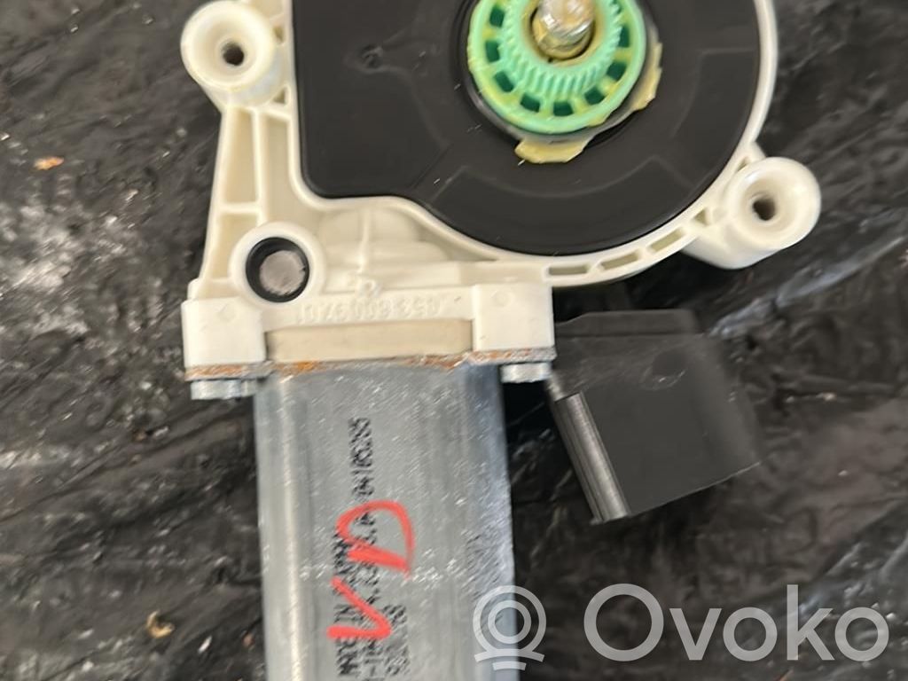 BMW 5 E60 E61 Motor del regulador de la ventanilla de la puerta delantera 