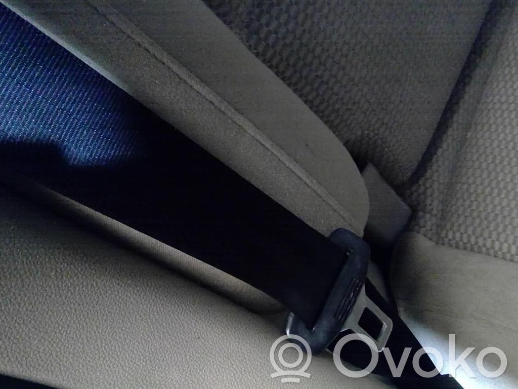 Audi A2 Cinturón trasero 