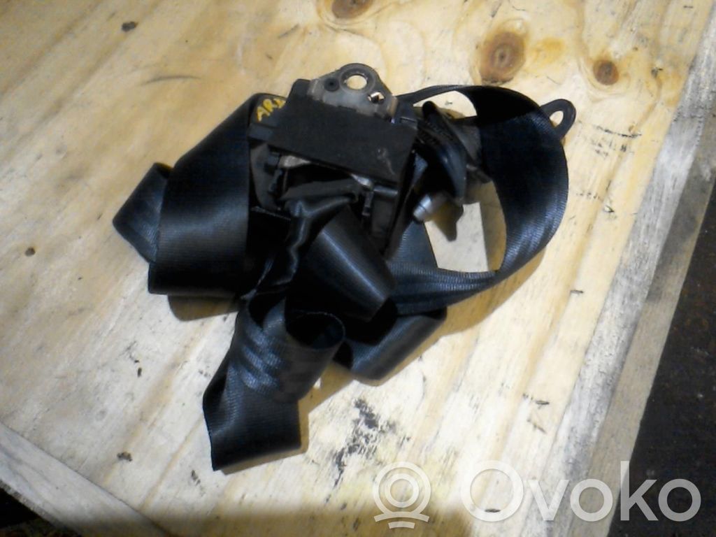 Citroen Xsara Cinturón trasero 