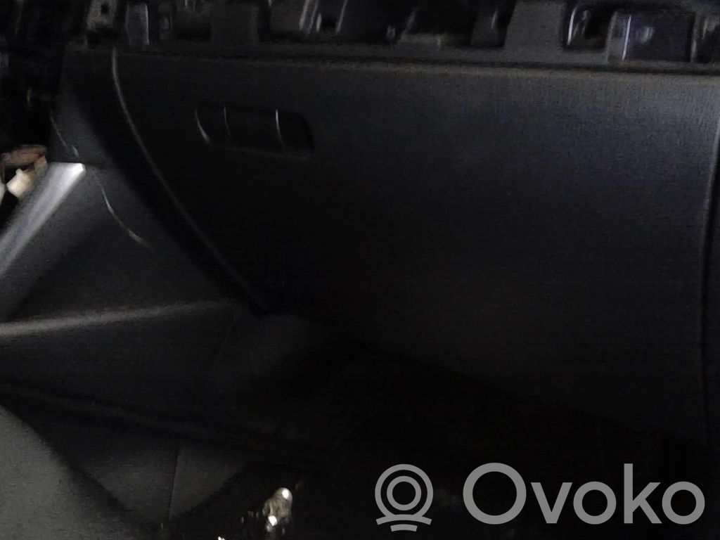 Mazda CX-5 Juego guantera 