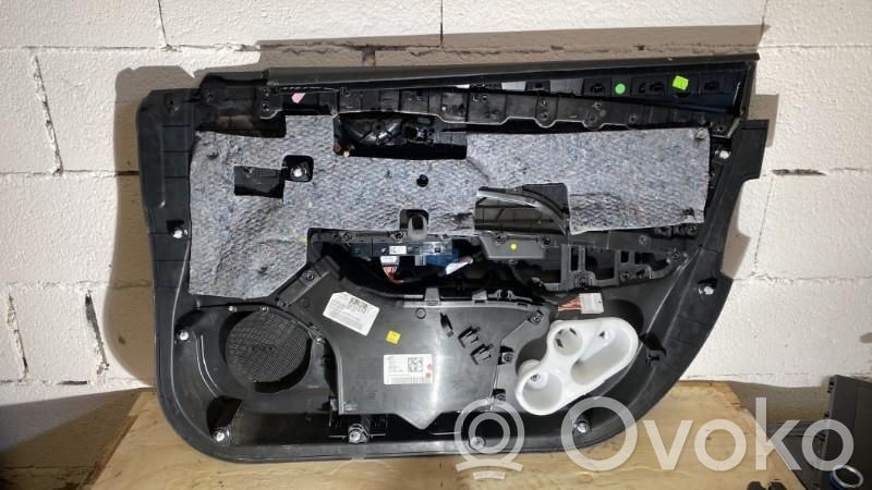 Renault Talisman Revestimiento de puerta delantera 