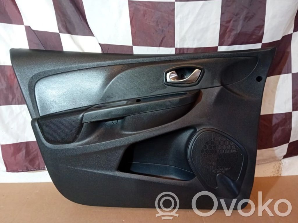 Renault Clio IV Apmušimas priekinių durų (obšifke) 