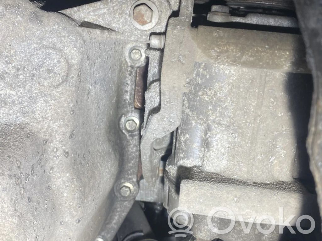 Nissan Note (E11) Air conditioning (A/C) compressor (pump) 