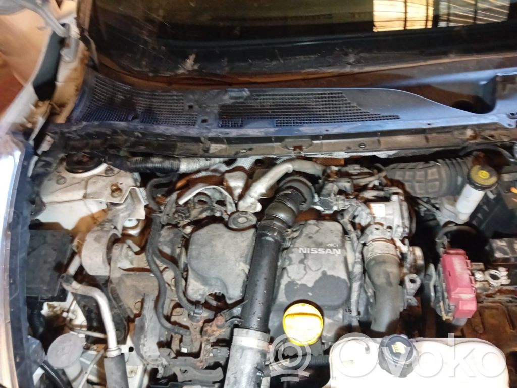 Nissan Juke I F15 Variklis 