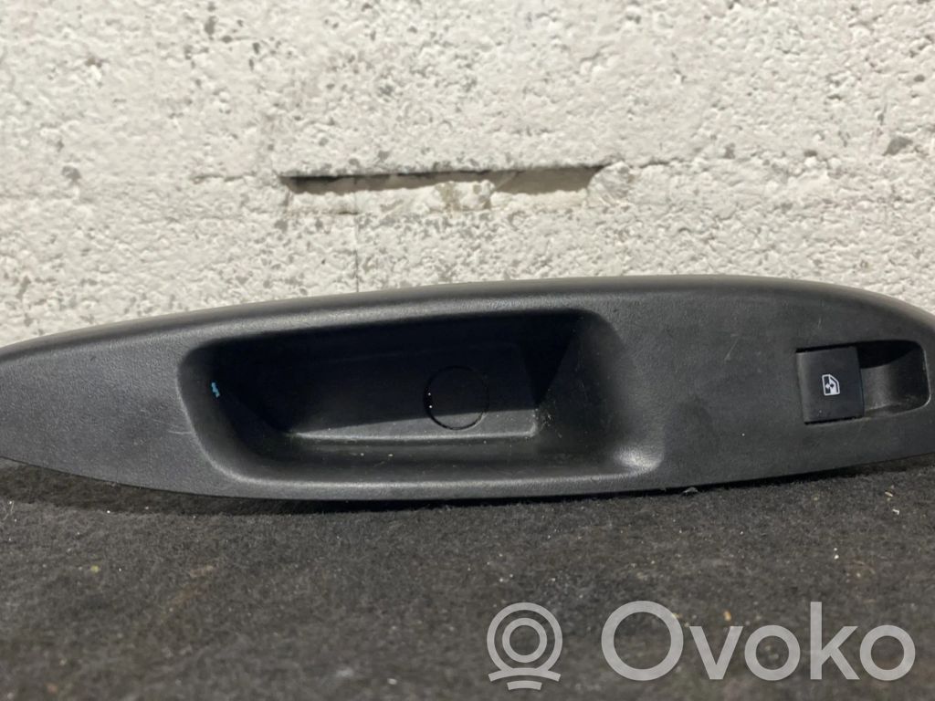 Opel Karl Electric window control switch 
