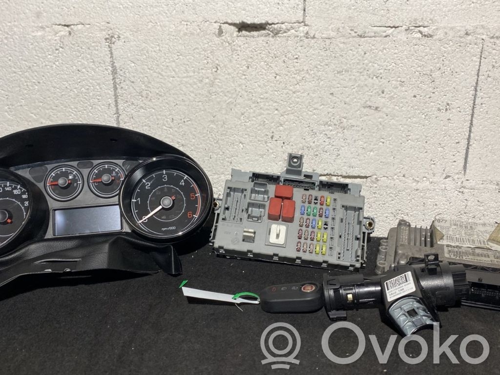 Fiat Bravo Engine ECU kit and lock set 