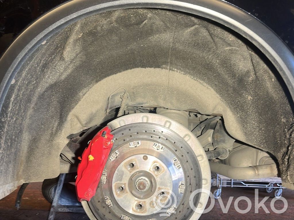Porsche Cayenne (92A) Nadkole tylne 