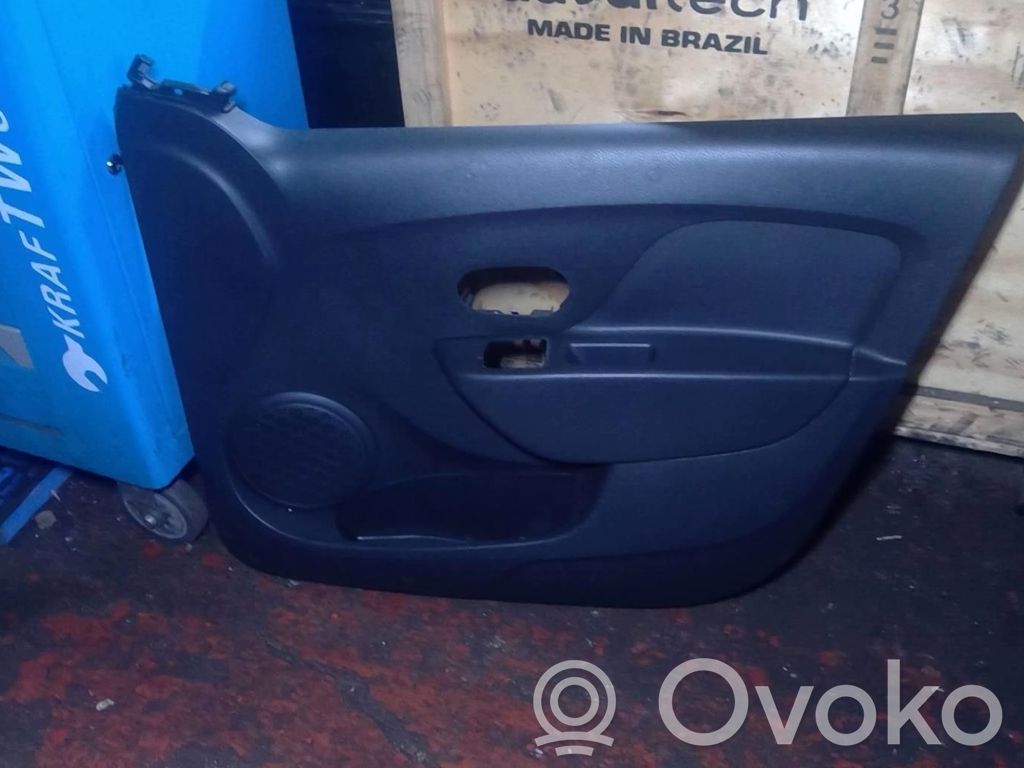 Dacia Logan II Priekšējo durvju apdare 