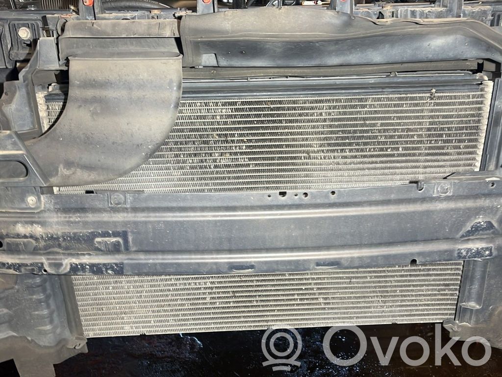 Opel Astra J Aušinimo skysčio radiatorius 