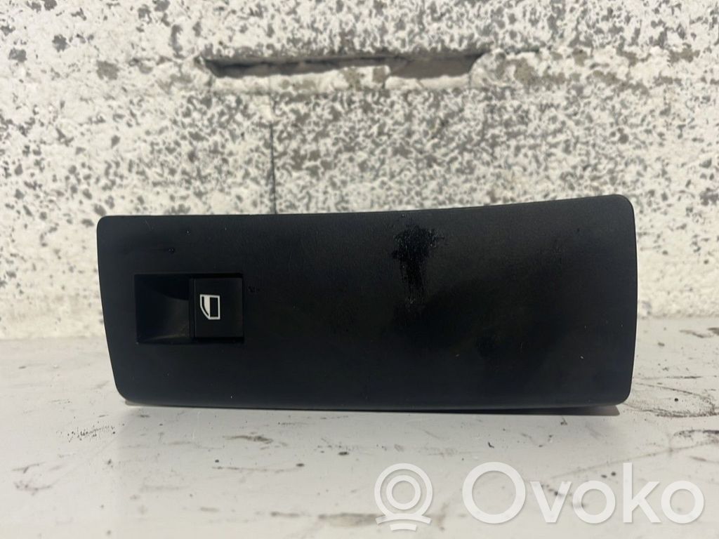 Electric window control switch