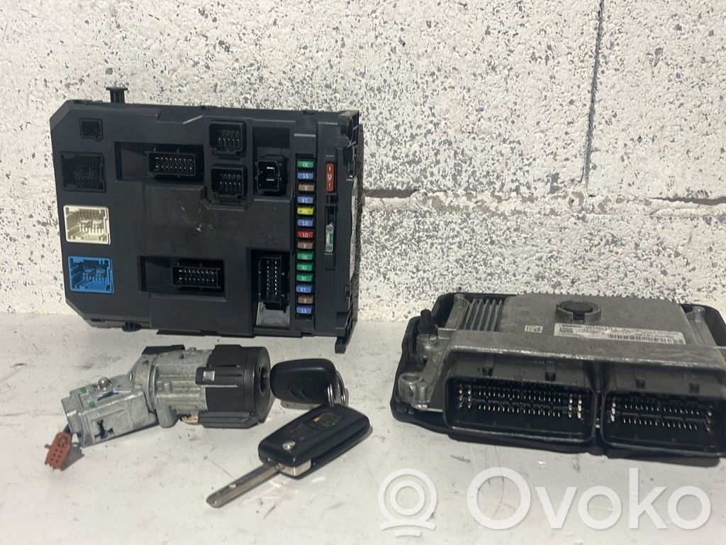Citroen C3 Picasso Engine ECU kit and lock set 
