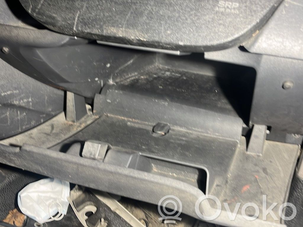 Renault Kangoo II Juego guantera 