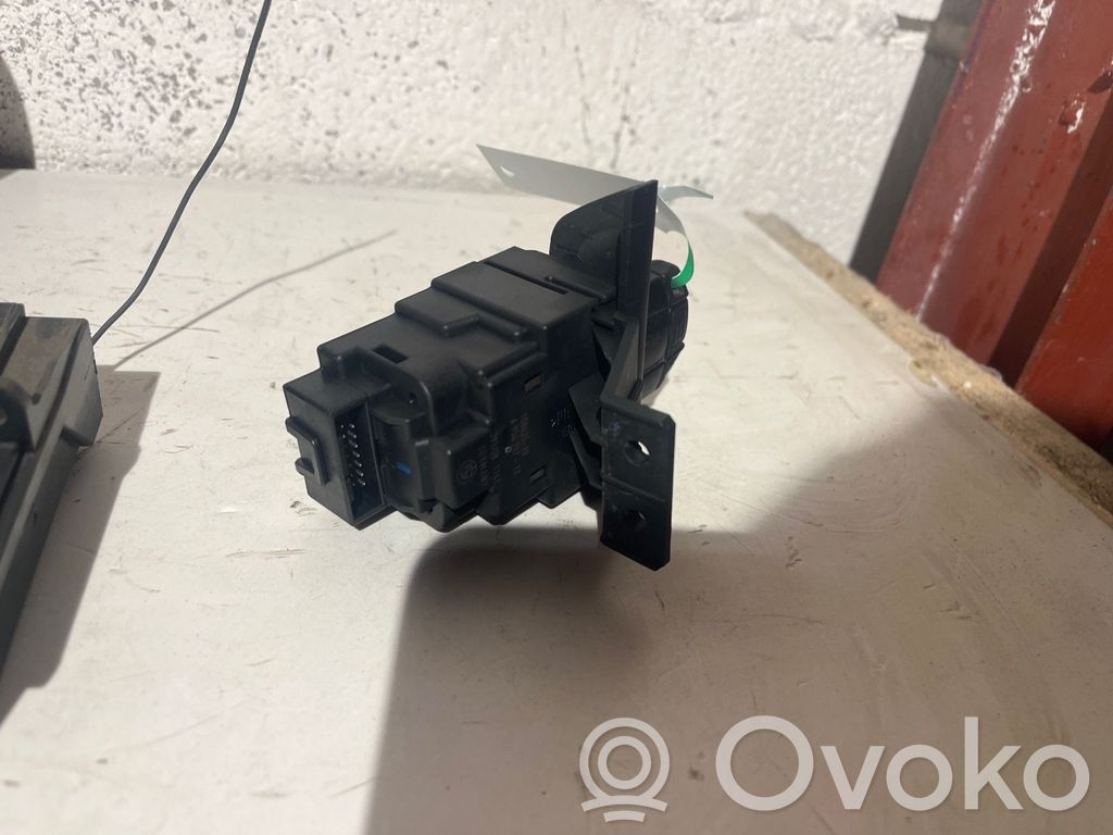 BMW 1 E81 E87 Kit cu ECU motor și set închidere uși 
