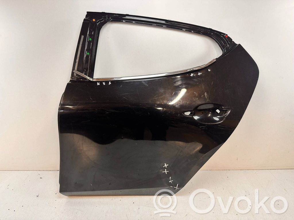 Mazda 3 Aizmugurējās durvis 