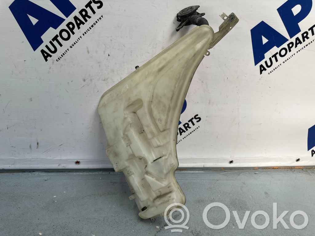 BMW 3 F30 F35 F31 Windshield washer fluid reservoir/tank 