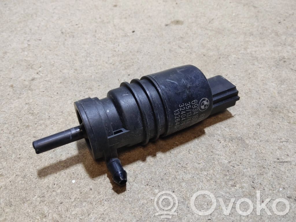 BMW 5 F10 F11 Windscreen/windshield washer pump 