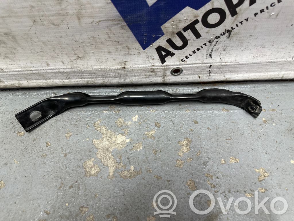 BMW X5 E70 Radiator support slam panel bracket 