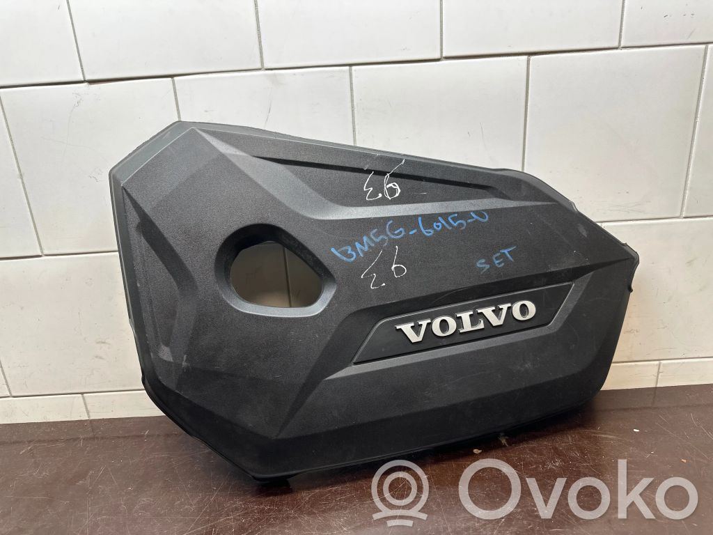 Volvo V40 Variklio dangtis (apdaila) 