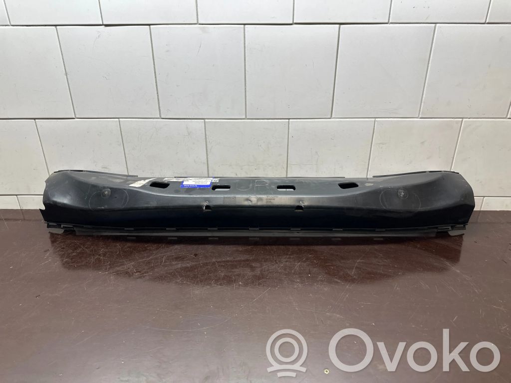 Volvo C30 Front bumper support beam 